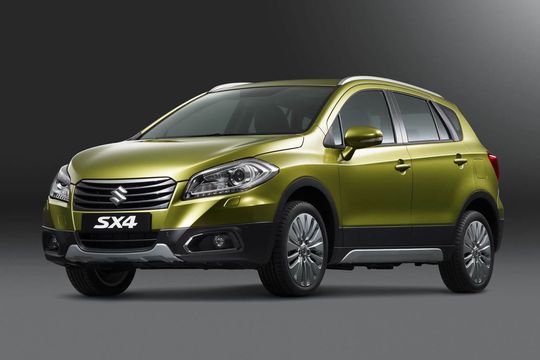 Suzuki SX4 в новом облике и его основные соперники на автомобильном рынке